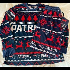 New England Patriots Holiday Pajama Set